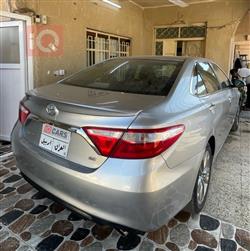 تۆیۆتا کامری